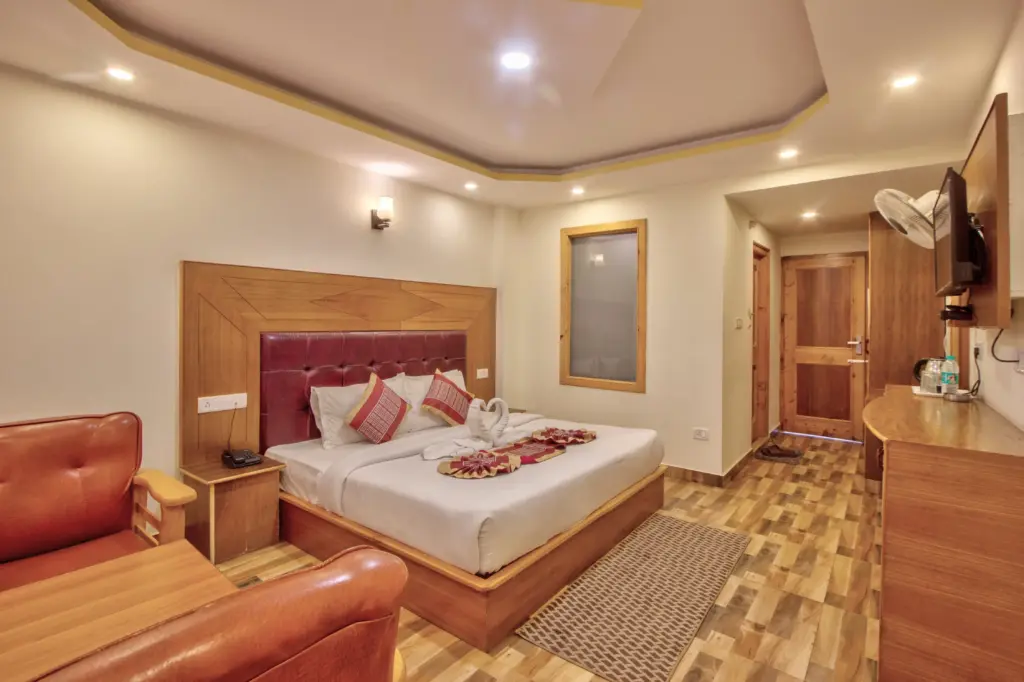 Super Deluxe Room by Viresta Hotels
